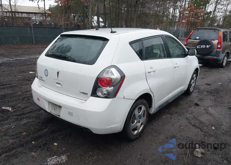 2009 Pontiac Vibe from USA, damaged, VIN 5Y2SP67879Z454662